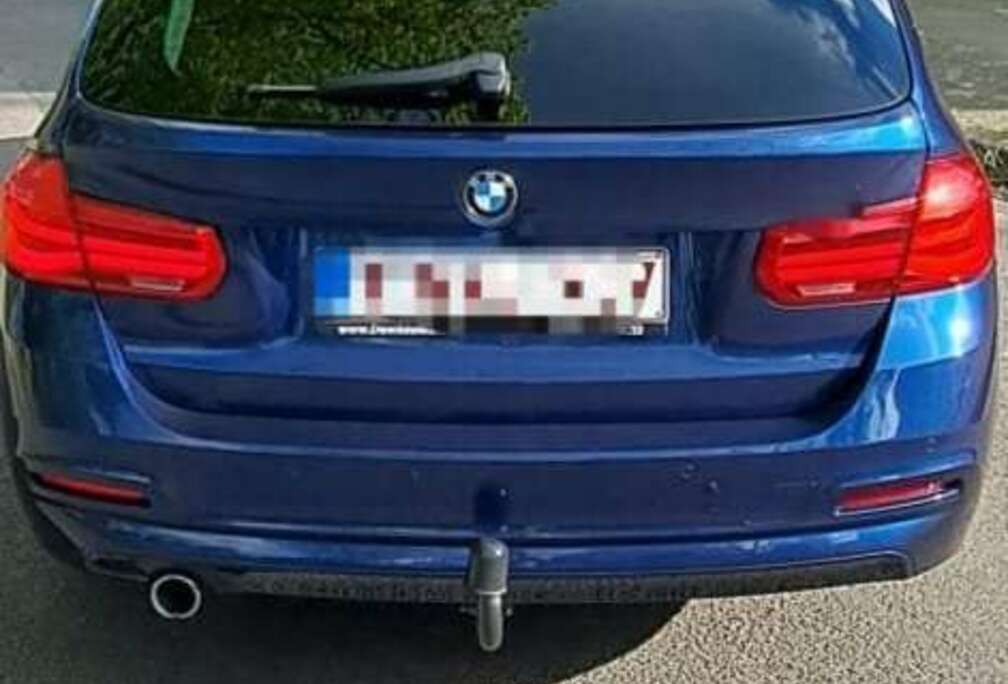 BMW 318d Touring Aut. Blue Performance Sport Line