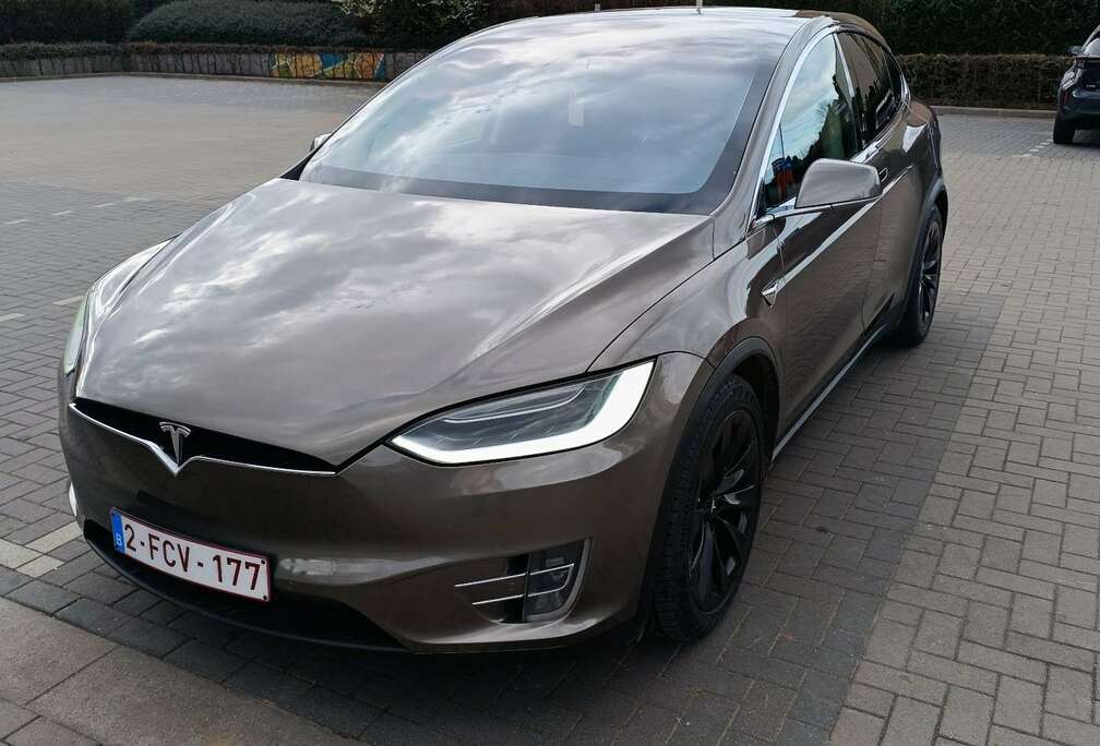 Tesla 90D Dual Motor