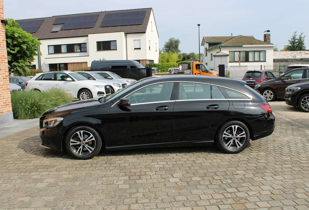 Mercedes-Benz Shooting Brake