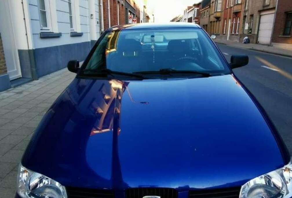SEAT 1.4i Comfort