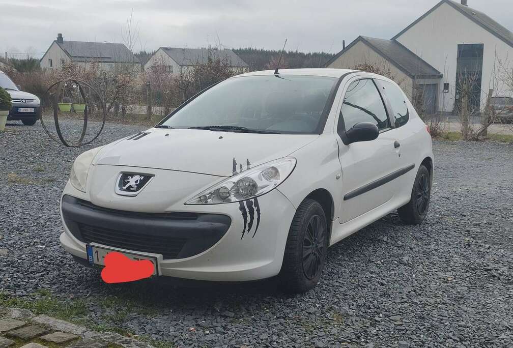 Peugeot 206+ 1.1e 60ch Génération