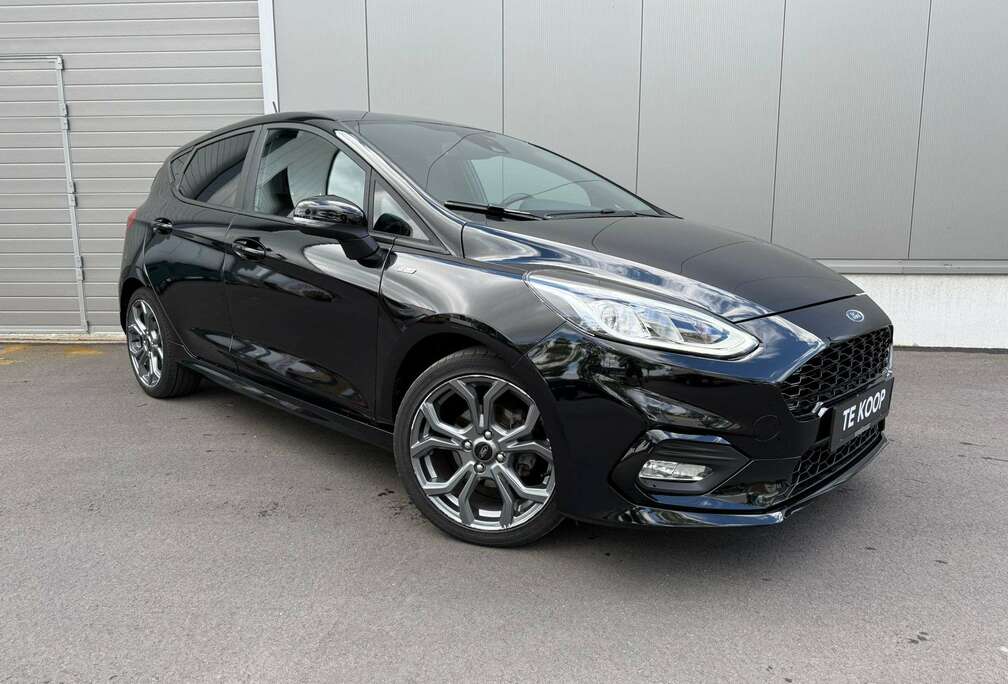 Ford / ST-LINE / BENZINE / LED / PDC