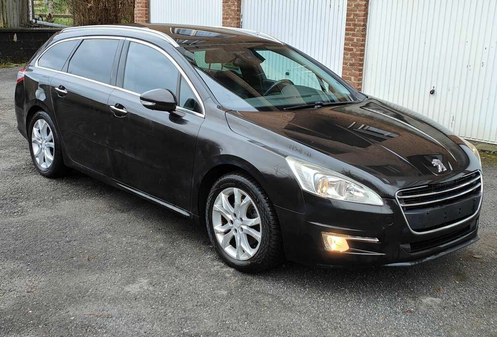 Peugeot SW 2.0 HDi Active