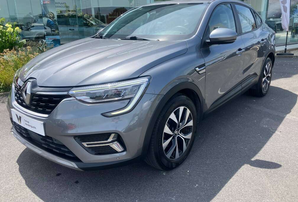 Renault Arkana E-TECH 1.6i Intens