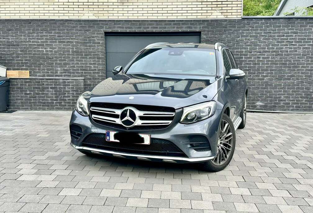 Mercedes-Benz d 4-Matic PACK AMG