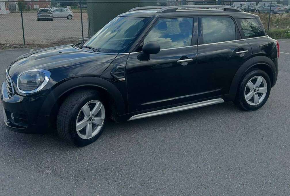 MINI Mini Countryman 1.5 One OPF (EU6d-TEMP)