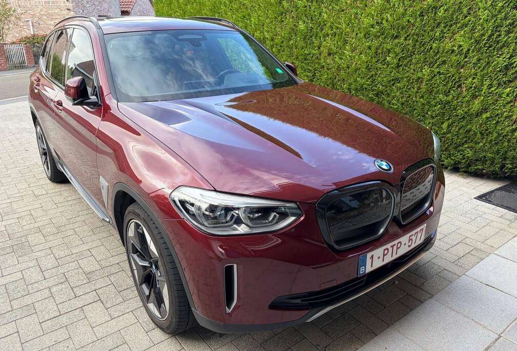 BMW iX3 80 kWh