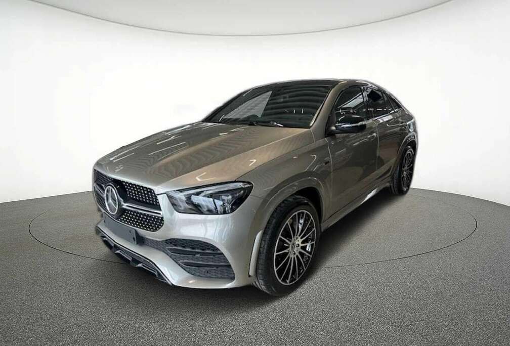 Mercedes-Benz de 4MATIC Coupé AMG LINE