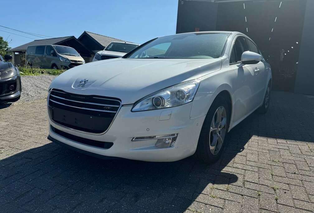 Peugeot 1.6 HDi GT Pack  Full entretenu. GARANTIE 2 ans