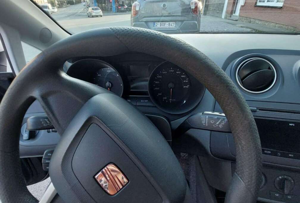 SEAT Ibiza 1.2 CR TDi Style DPF