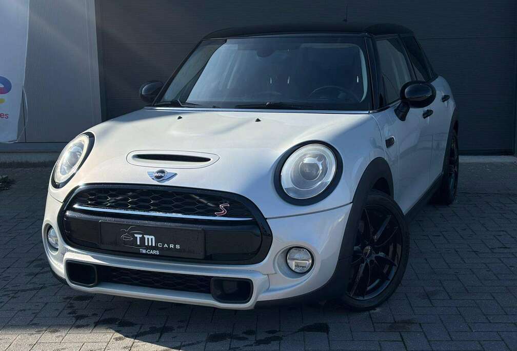 MINI LED/NAVIGATIE/ LEDER + ZETELVERWARMING