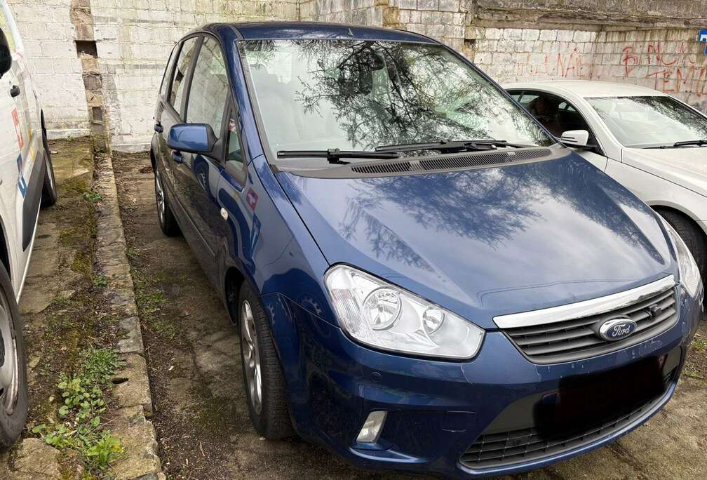 Ford Focus 1.8i 16v Titanium