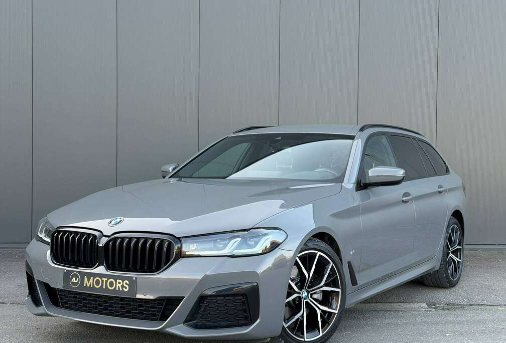 BMW dA Touring MHEV 150cv - Pack M - Cockpit - Camera