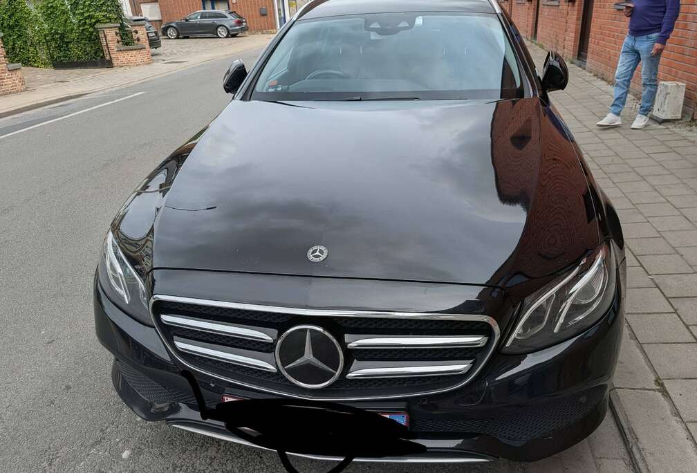 Mercedes-Benz E 300 de PHEV