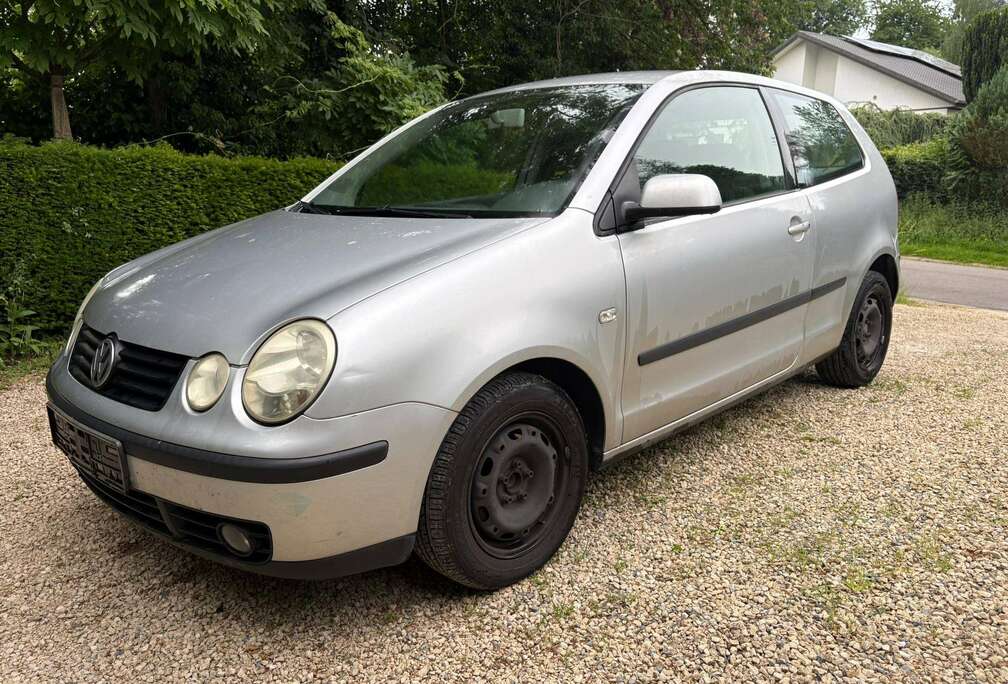 Volkswagen Polo 1.2i 12v Comfortline POUR EXPORT/MARCHAND