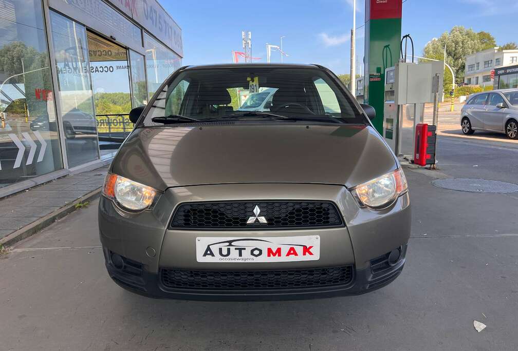 Mitsubishi Colt 1.1i Insound