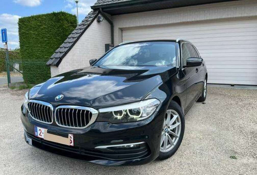 BMW Touring 518 dA AdBlue Leder Sportzetels Verw&geventileerd Apple Car Play Navi touch