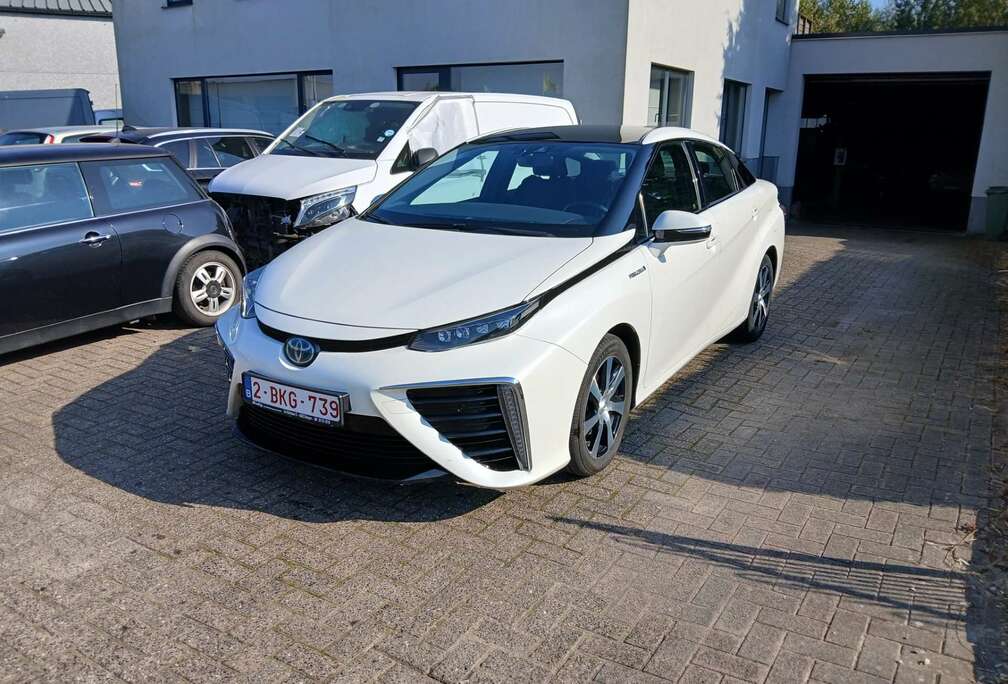 Toyota Fuel Cell