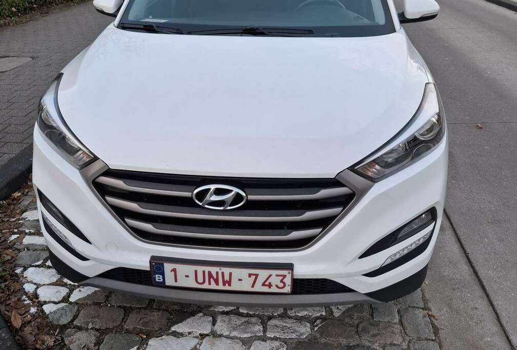 Hyundai blue 1.7 CRDi 2WD Trend