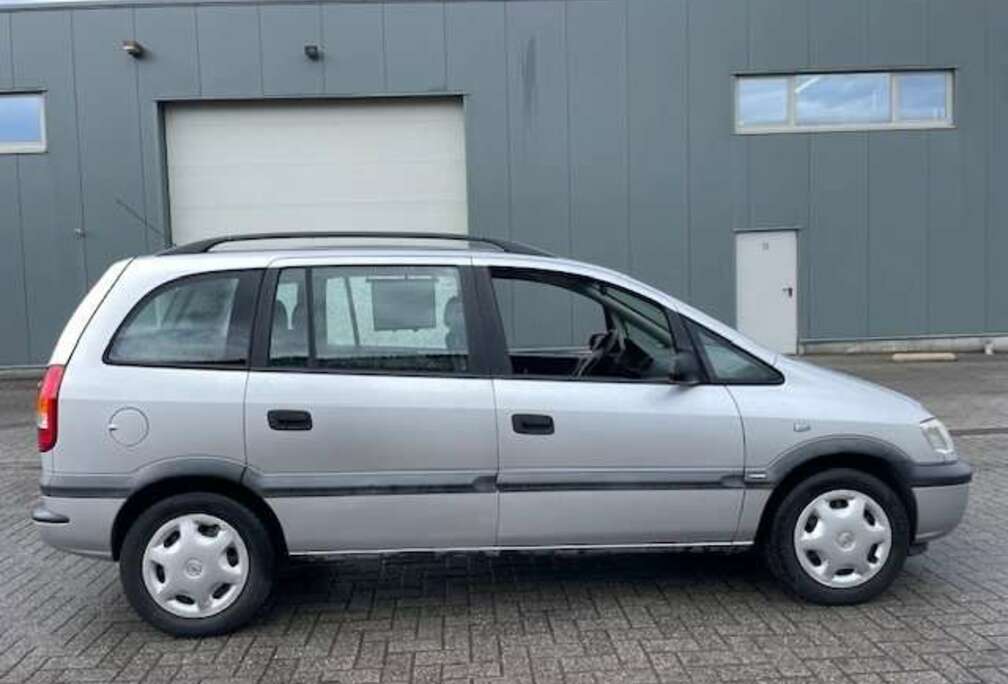 Opel 1.8i XE 16v Comfort euro 4