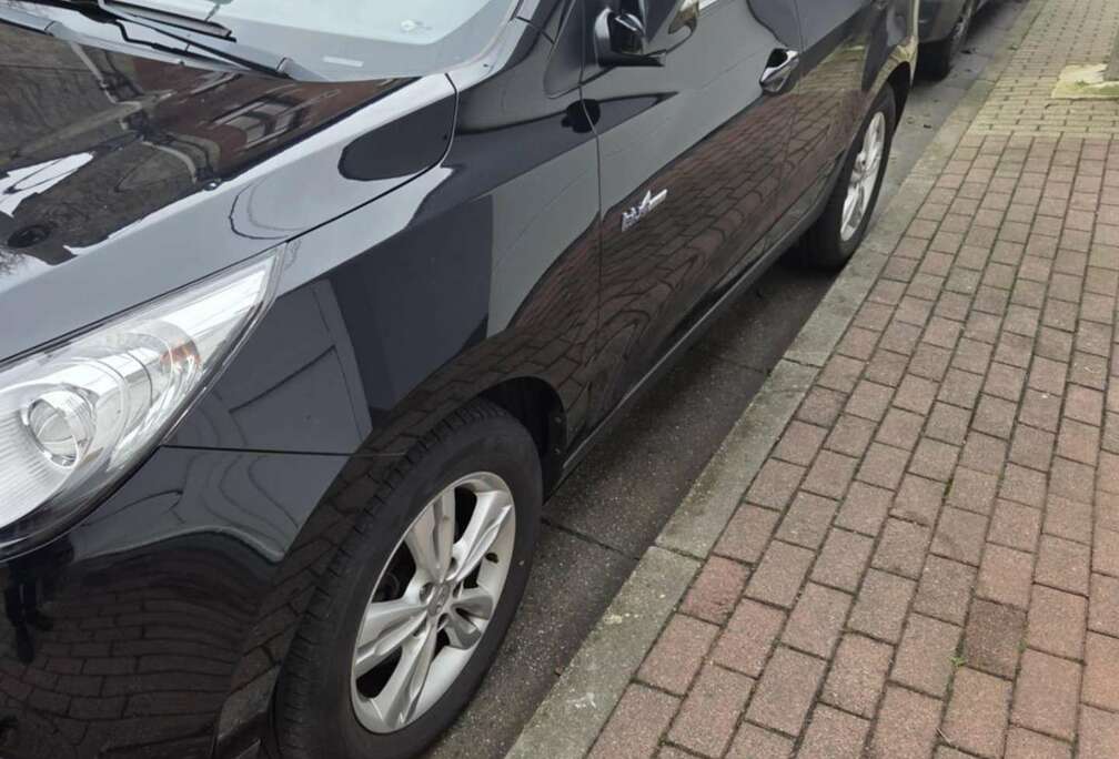 Hyundai 1.7 CRDi 2WD Blue Drive