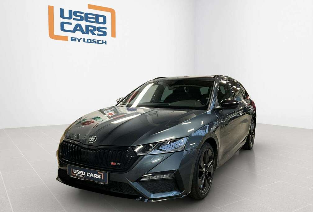 Skoda RS+DSG+4x4+LED+NAVI+Pano