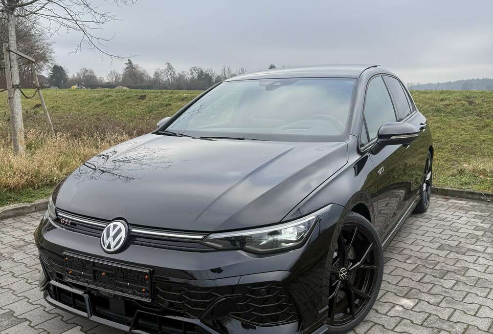 Volkswagen 2.0 TSI 300 DSG 7 golf 8.5 gti clubsport