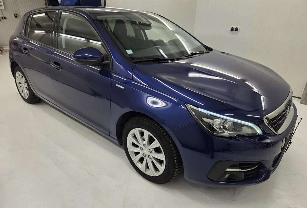Peugeot 1.2  Style Edition 110 CV Garantie 12 Mois