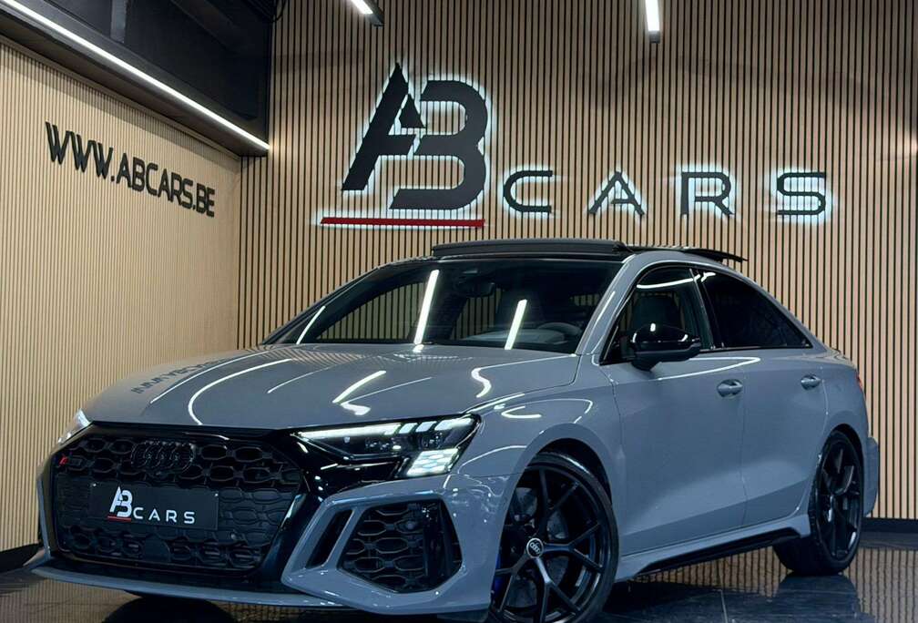 Audi Sedan 2.5 TFSI Quattro S tronic * FREIN CERAMIQUE