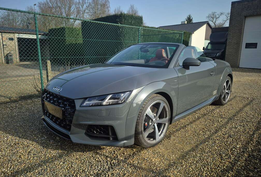 Audi TT Roadster 45 TFSI Quattro S tronic