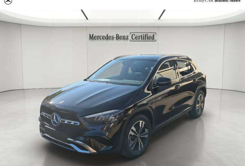 Mercedes-Benz (H247) 180 Luxury Line
