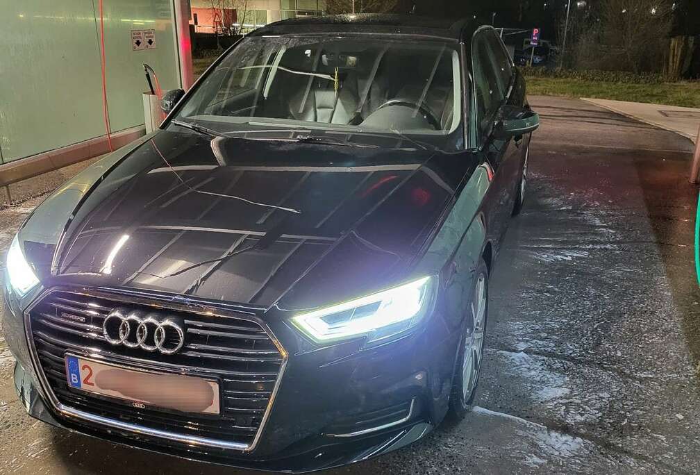 Audi Sportback 2.0TDI quattro S tronic 135kW