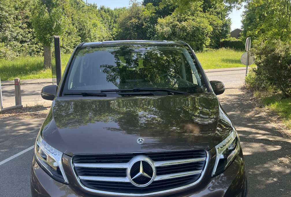 Mercedes-Benz Mercedes Benz V 220d