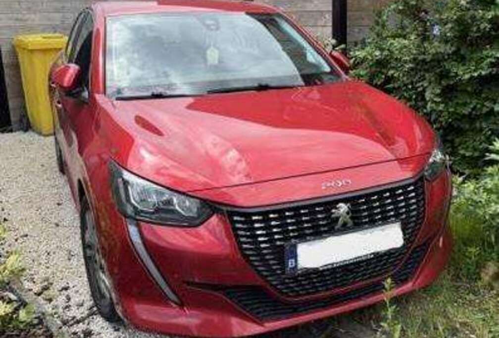 Peugeot 208 1.2i PureTech Allure Pack