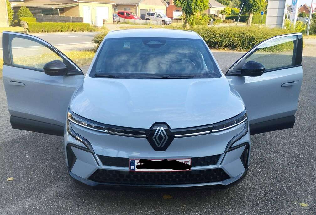 Renault e-Megane E-Tech 60 kWh Techno R220 Super charge