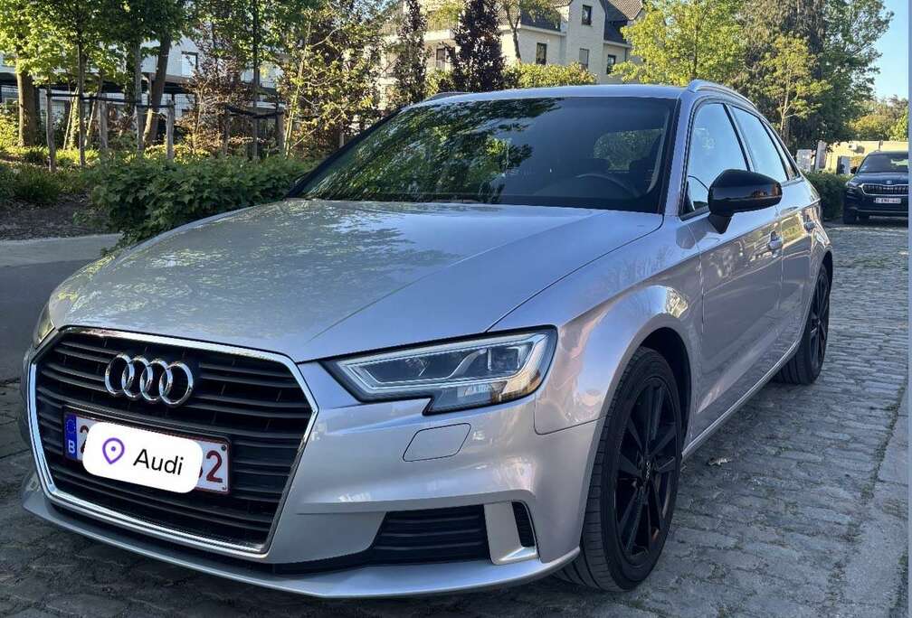 Audi Sportback 1.0 TFSI Design S tronic