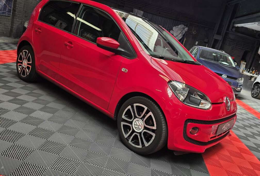 Volkswagen 1.0i High Up! BleueMotion Tech 12 MOIS de garantie