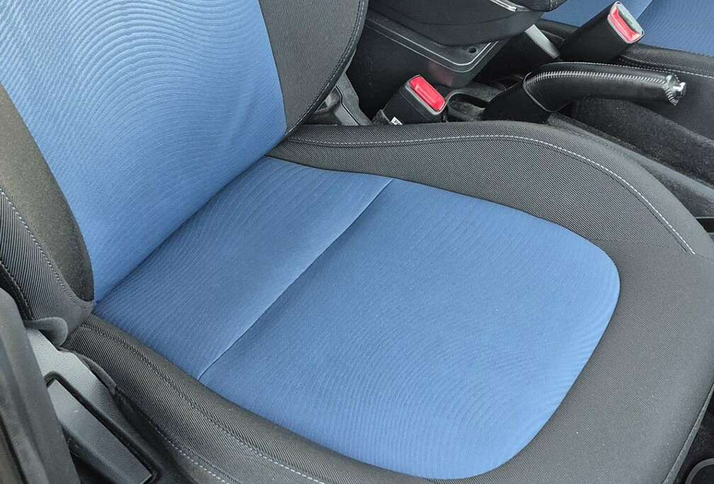 Hyundai i10 1.2i Joy