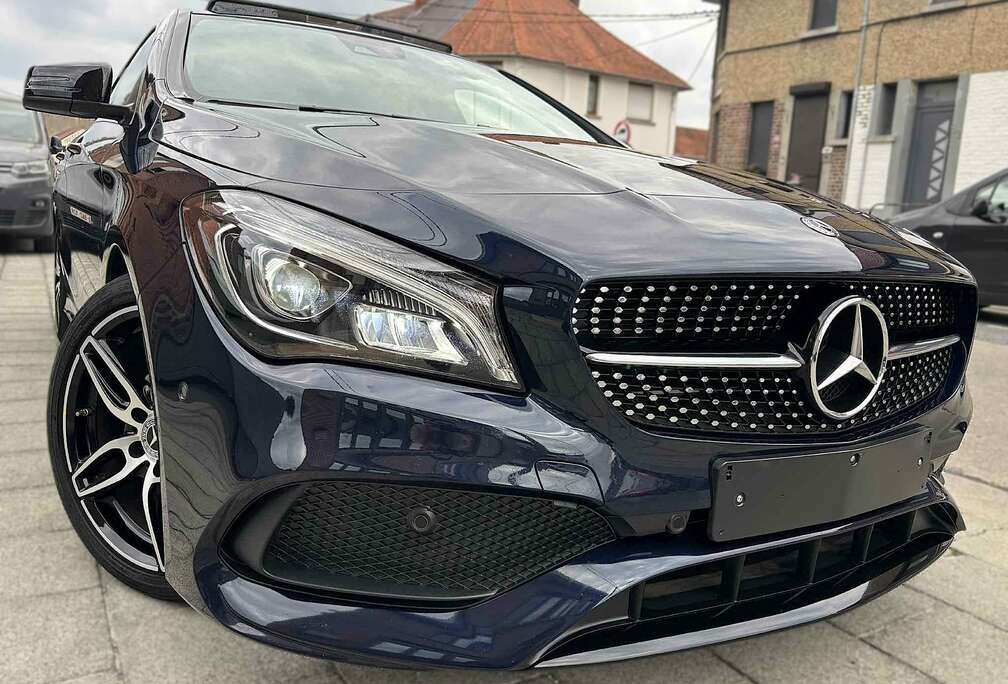 Mercedes-Benz PACK AMG/ TOIT PANO-GPS-CAMERA-XENON/GARANTIE