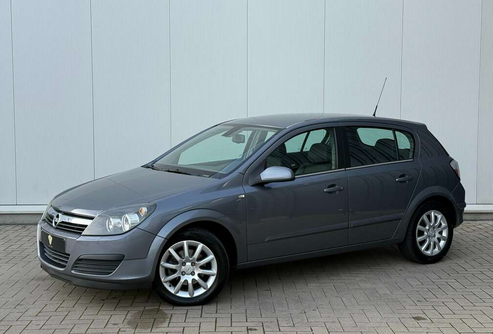 Opel 1.6 i Twinport  12 Maanden GARANTIE  Airco