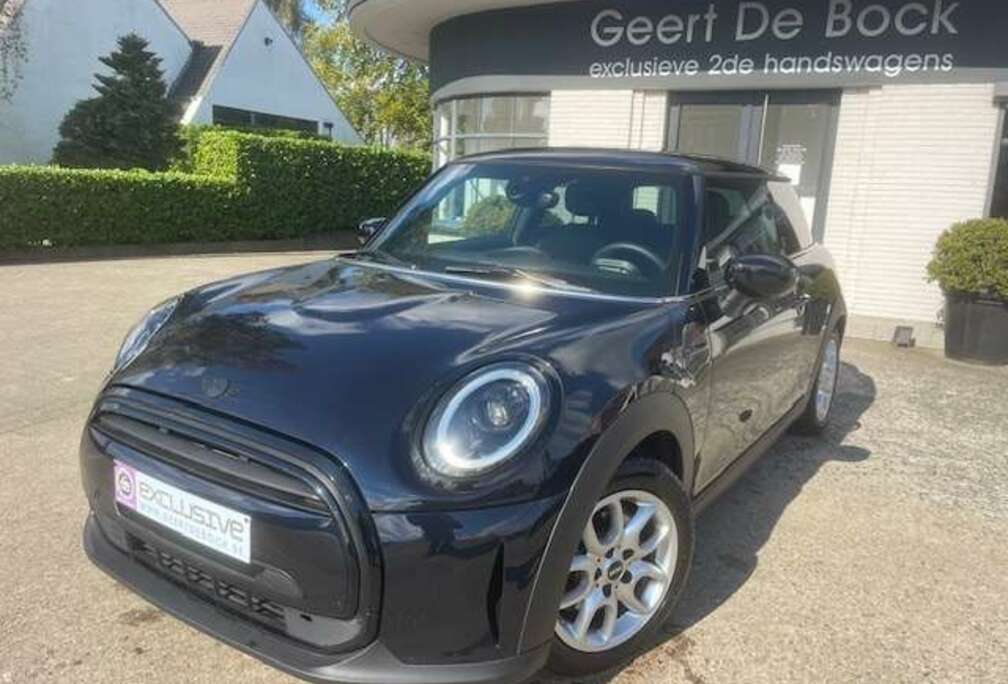 MINI YOURS TRIM/AUT/LEDER/NAVI/APPLE CARPLAY