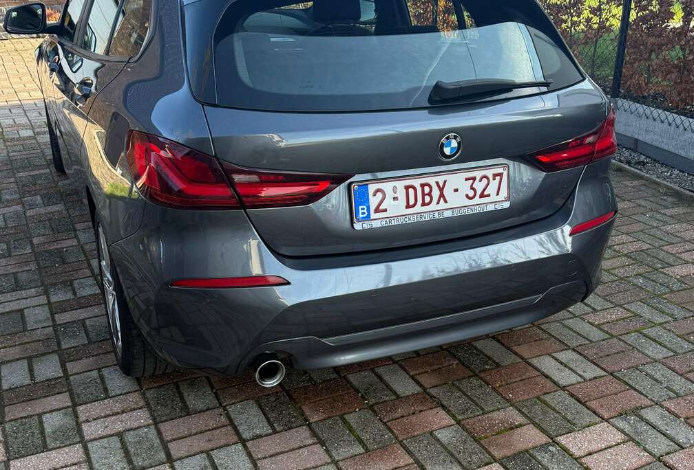 BMW 118iA