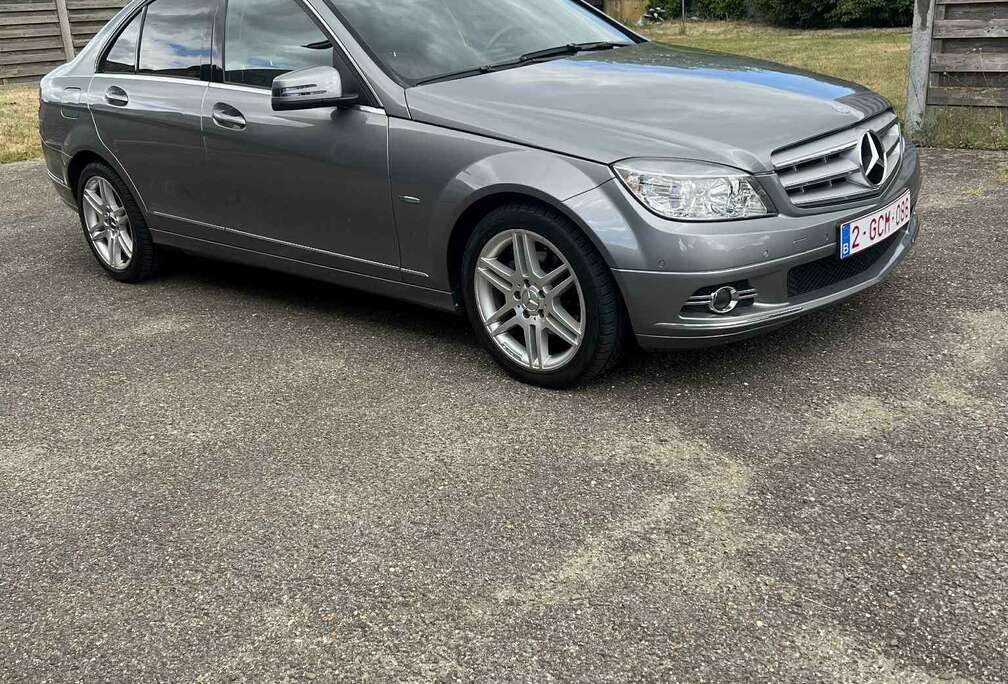 Mercedes-Benz CDI BlueEFFICIENCY Elegance