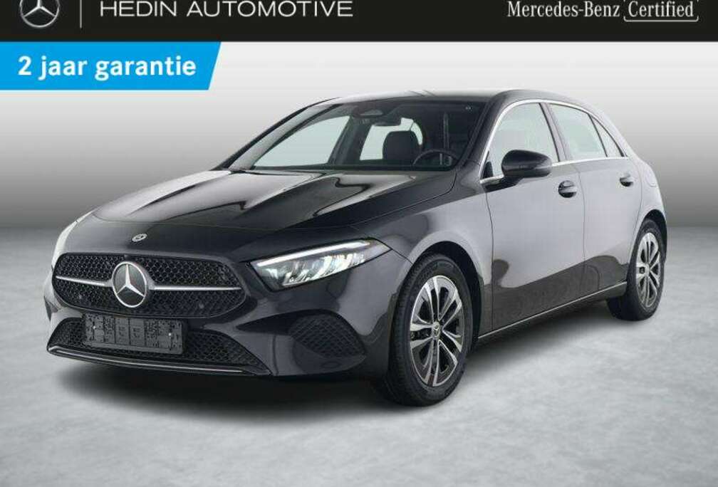 Mercedes-Benz Hatchback Luxury Line  Smartphone Integratie  Ve