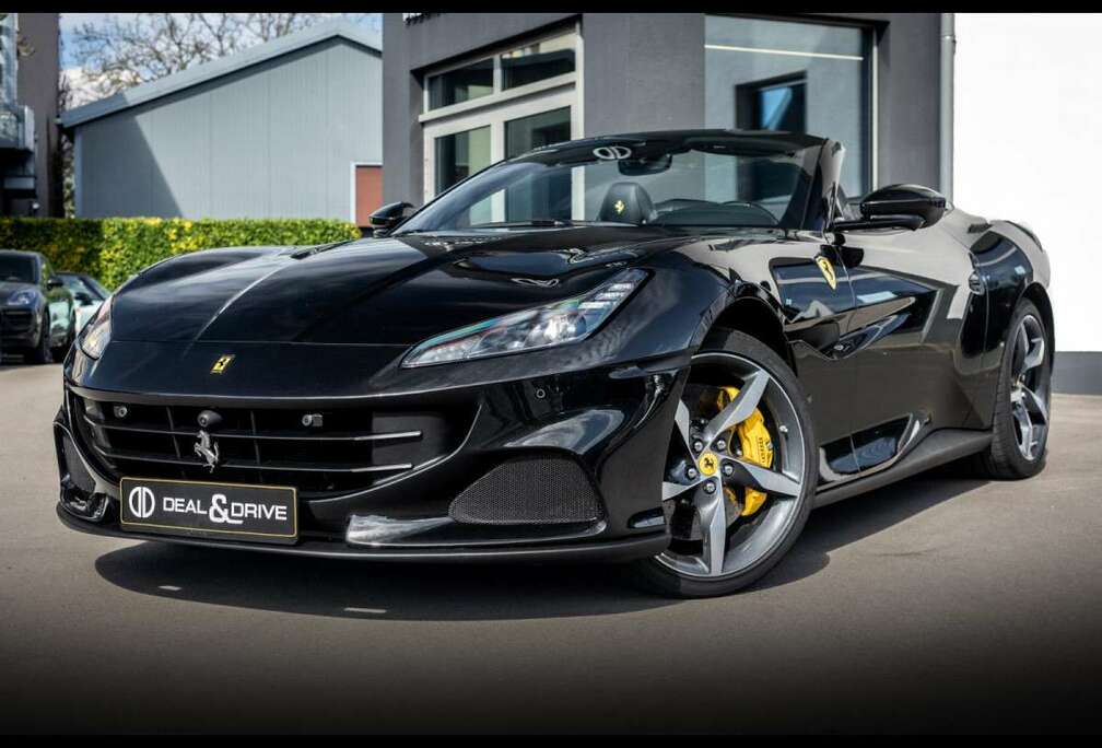 Ferrari MNERO DAYTONAPPFCARBON360VENTILATED SEATS