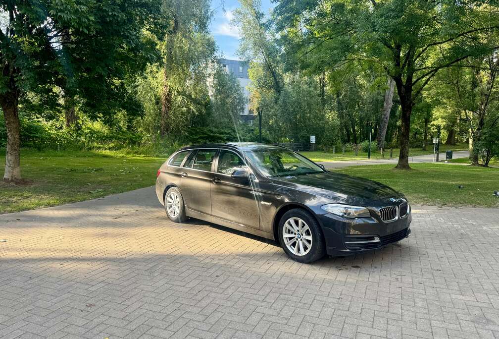 BMW Touring 520 dXA