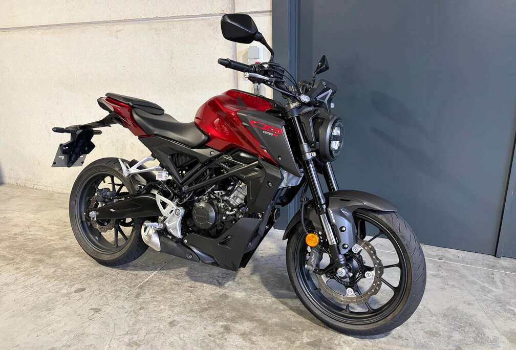 Honda CB125R top 125cc naked bike