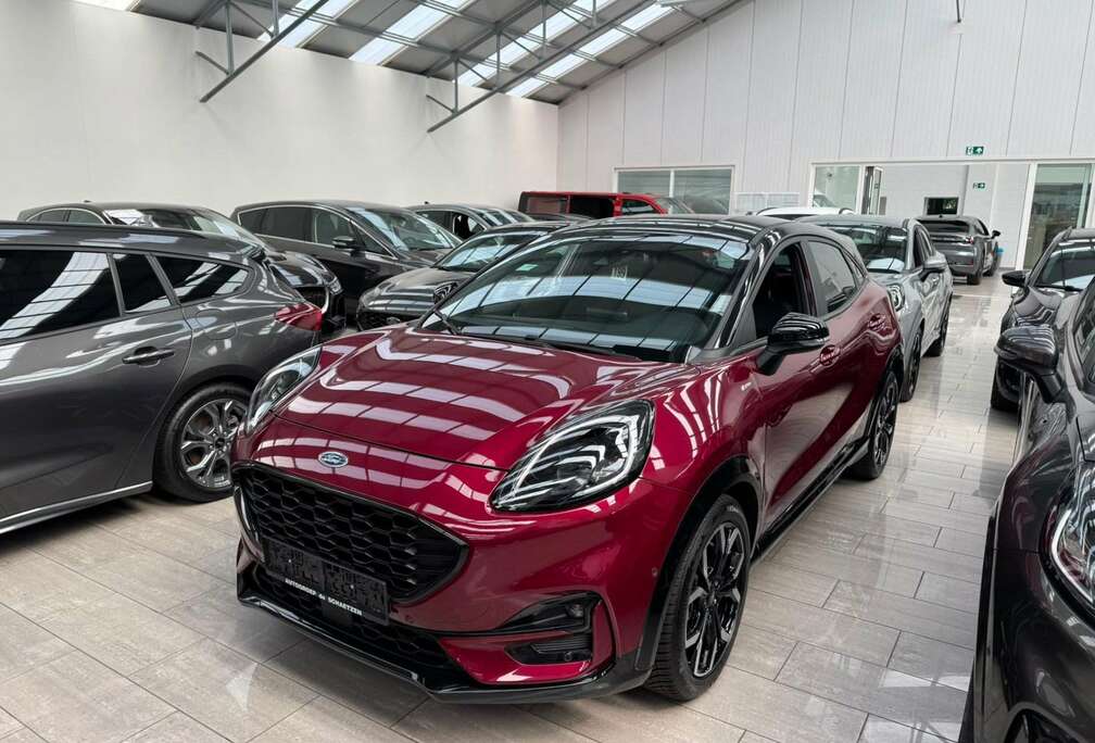 Ford Ecoboost mHEV Vivid Ruby Edition AUT