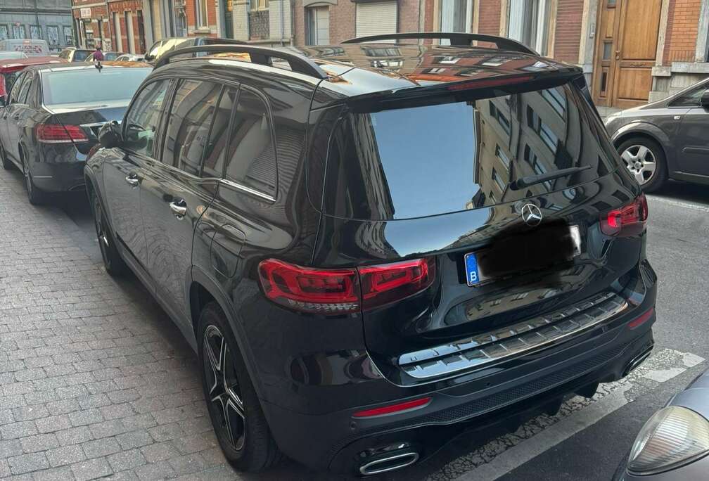 Mercedes-Benz d AMG Line 7 places