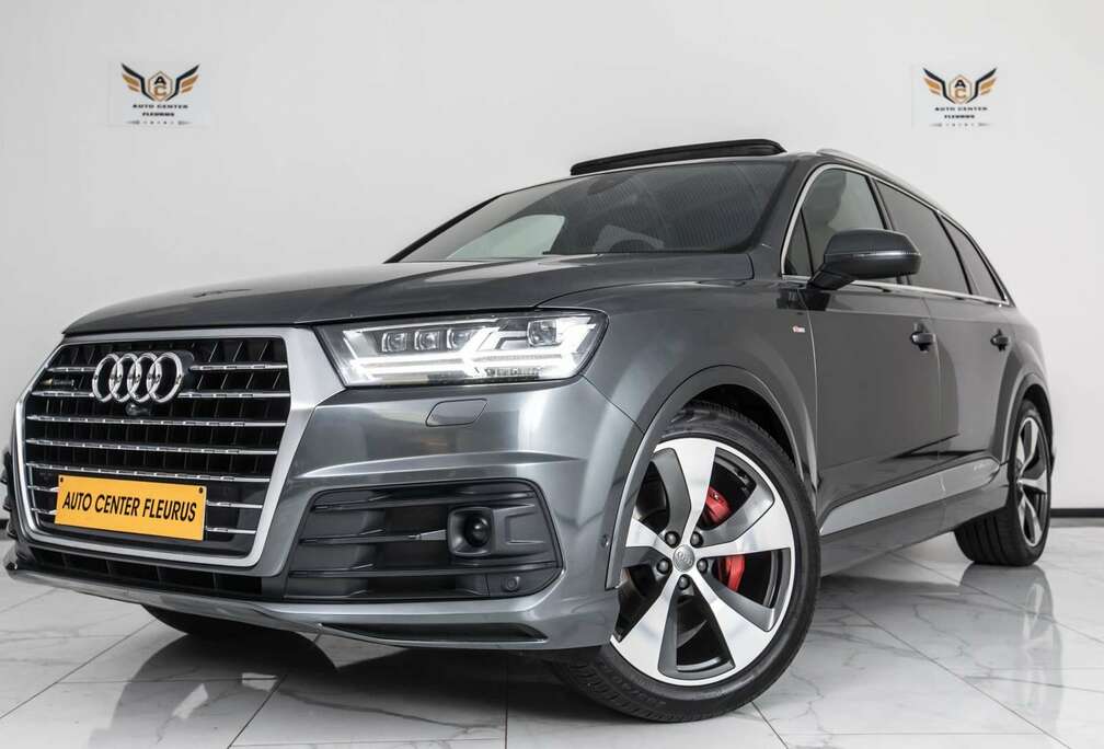Audi S-Line 3.0L TDi V6 Quattro 7 places / Full Option